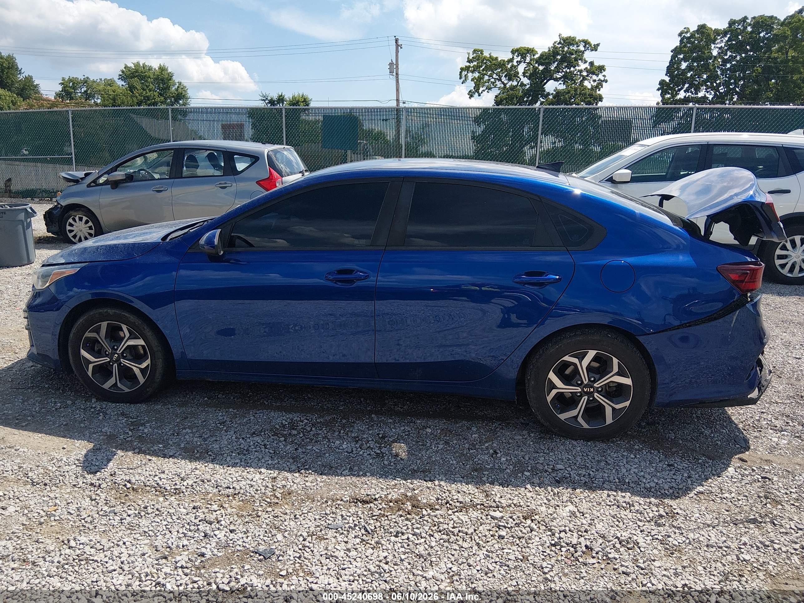 2019 KIA FORTE LXS