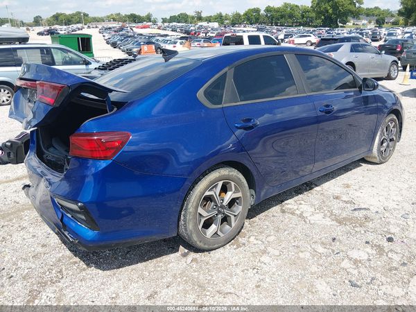 2019 KIA FORTE LXS