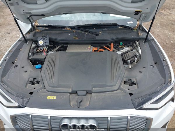2021 AUDI E-TRON PREMIUM QUATTRO
