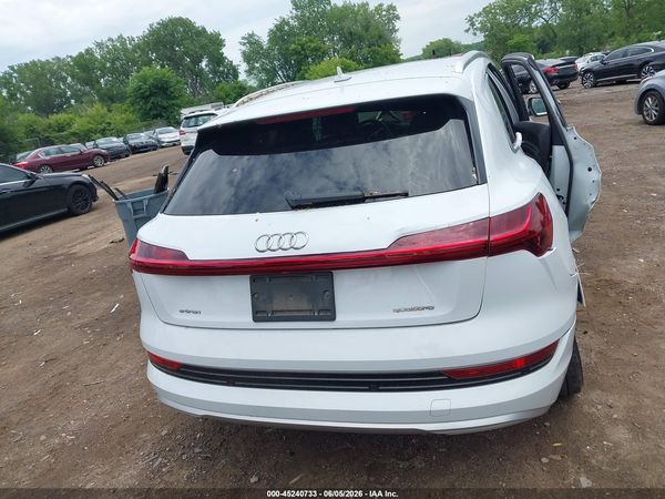 2021 AUDI E-TRON PREMIUM QUATTRO