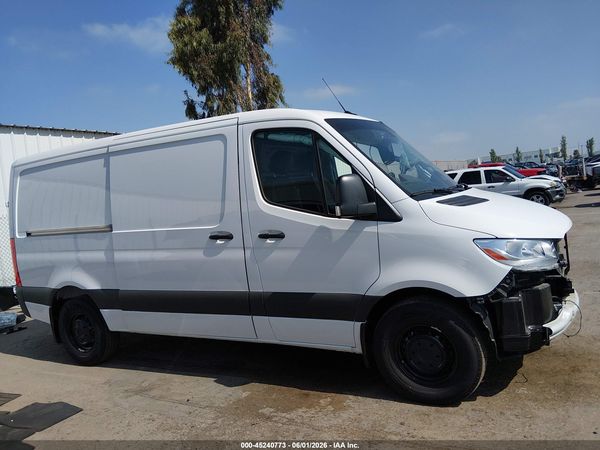 2025 MERCEDES-BENZ SPRINTER 2500
