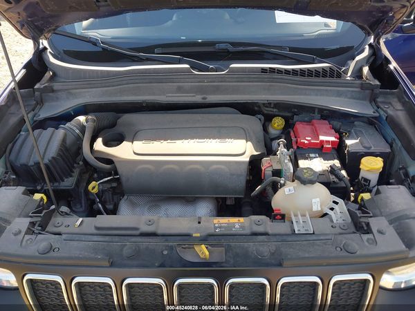 2019 JEEP RENEGADE LATITUDE 4X4