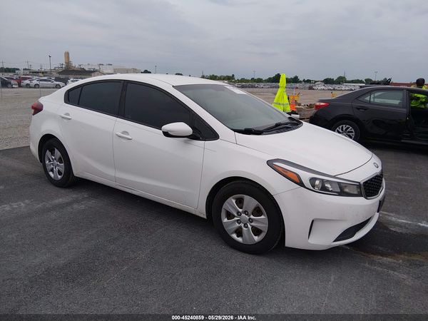 2017 KIA FORTE LX