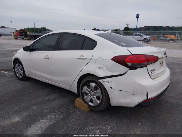 2017 KIA FORTE LX