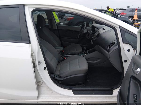 2017 KIA FORTE LX