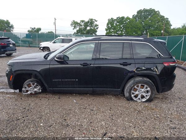 2022 JEEP GRAND CHEROKEE