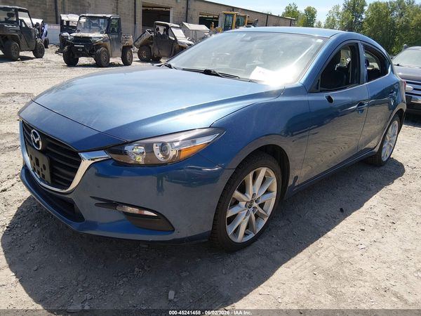 2017 MAZDA MAZDA3 TOURING