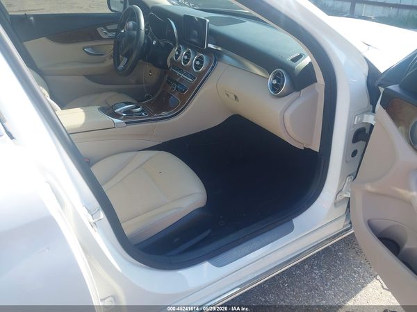 2015 MERCEDES-BENZ C 300 4MATIC