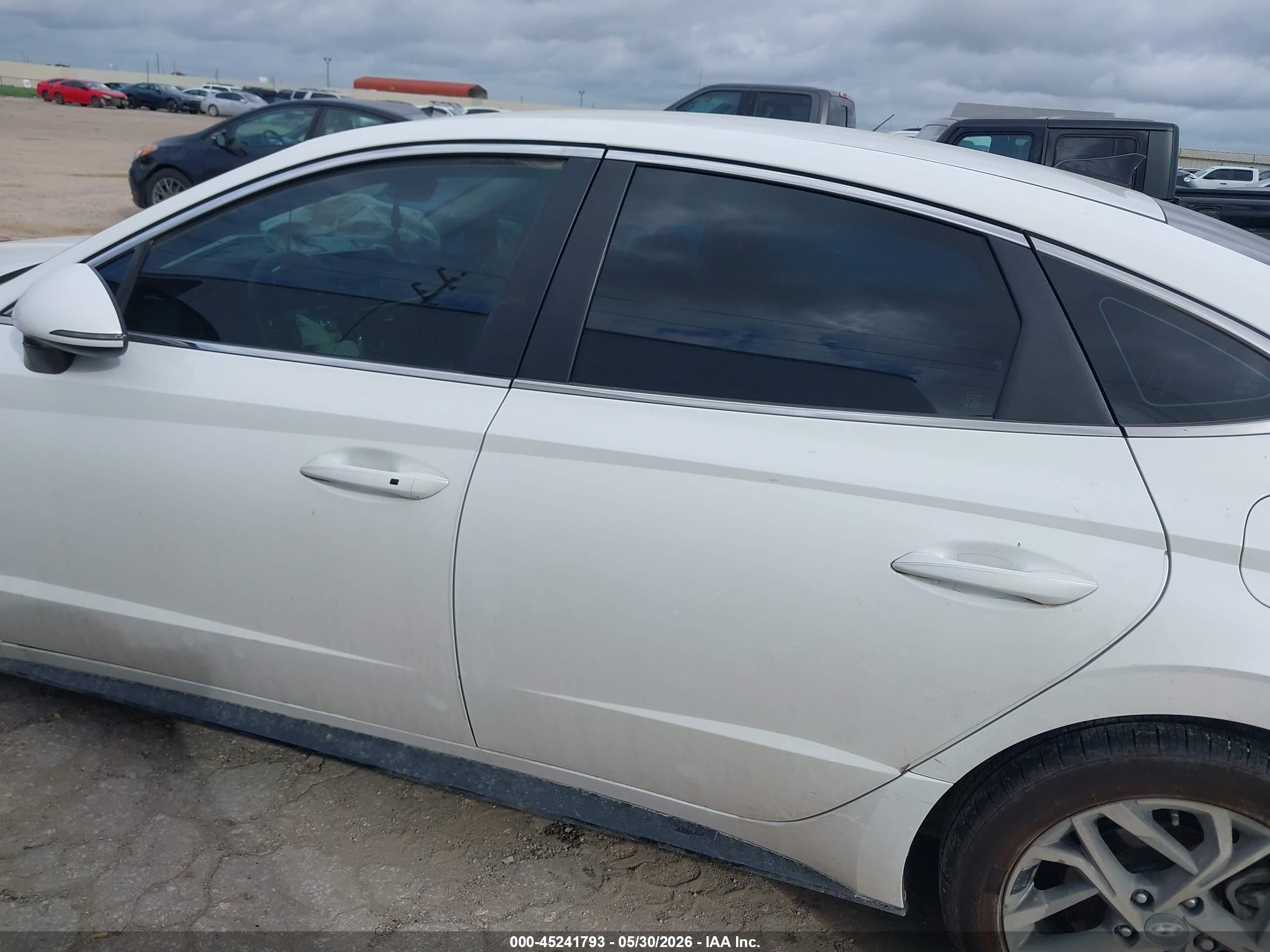 2022 HYUNDAI SONATA SEL