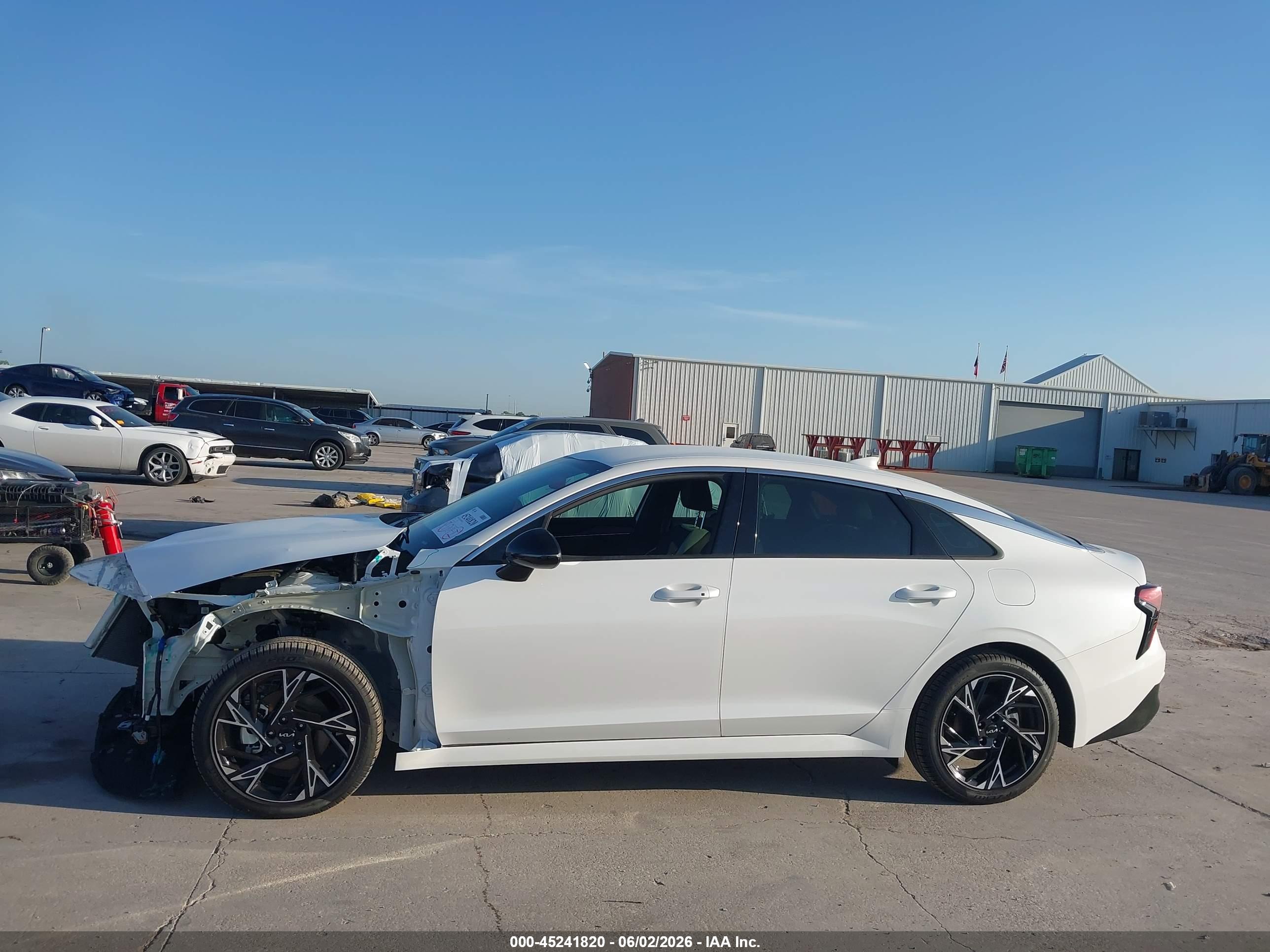 2026 KIA K5 GT-LINE AWD
