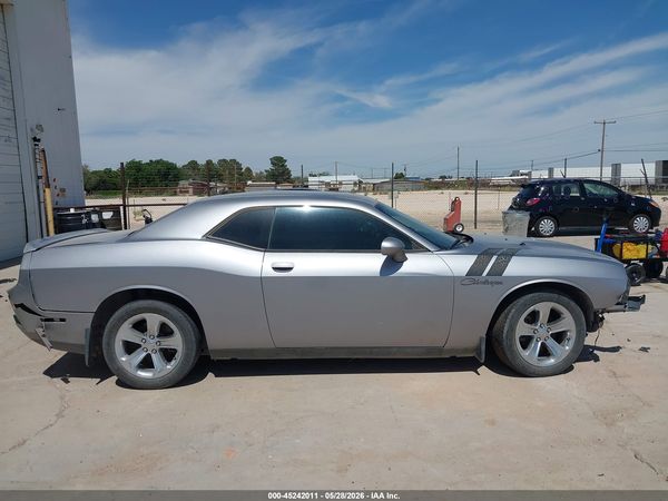 2014 DODGE CHALLENGER SXT