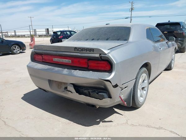 2014 DODGE CHALLENGER SXT