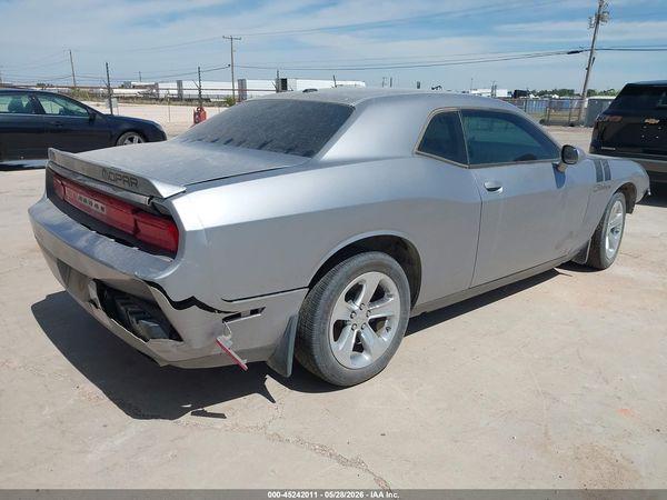 2014 DODGE CHALLENGER SXT