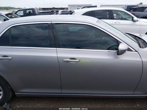 2014 CHRYSLER 300