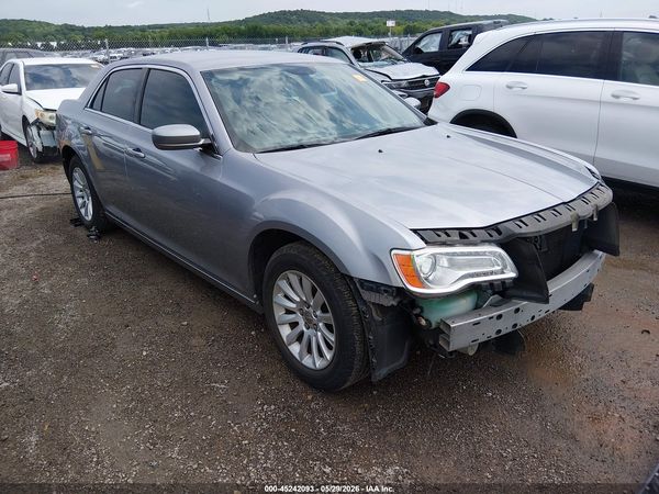 2014 CHRYSLER 300