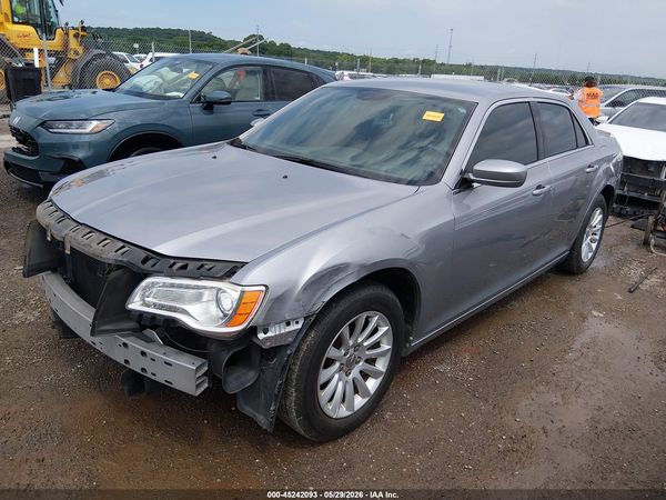 2014 CHRYSLER 300