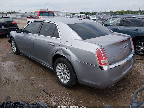 2014 CHRYSLER 300