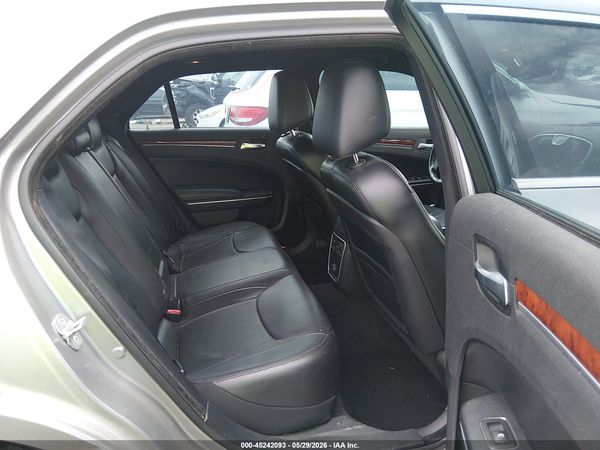 2014 CHRYSLER 300