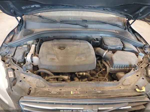 2017 VOLVO XC60 T5 INSCRIPTION