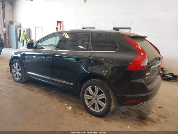 2017 VOLVO XC60 T5 INSCRIPTION