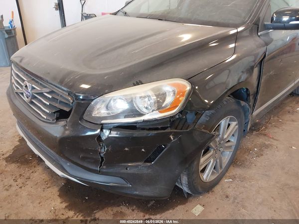 2017 VOLVO XC60 T5 INSCRIPTION