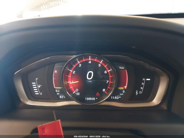 2017 VOLVO XC60 T5 INSCRIPTION