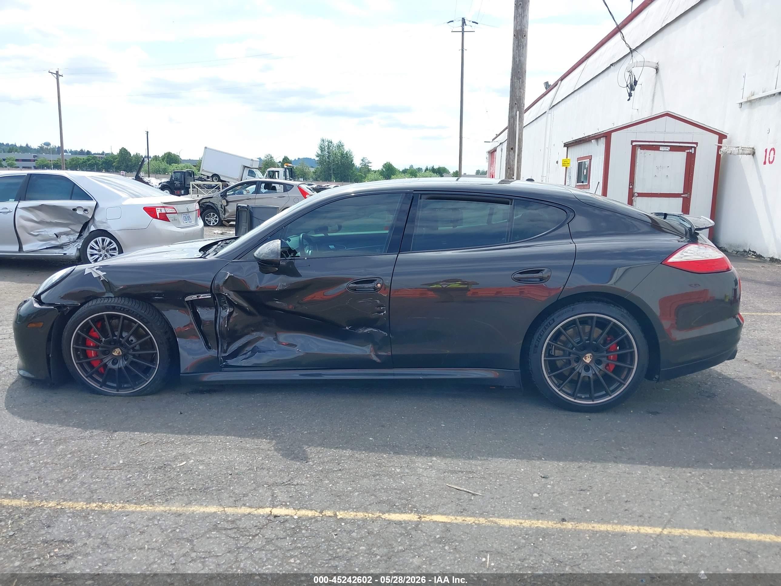 2013 PORSCHE PANAMERA GTS