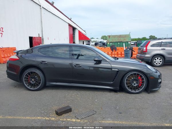 2013 PORSCHE PANAMERA GTS