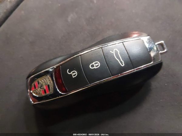 2013 PORSCHE PANAMERA GTS