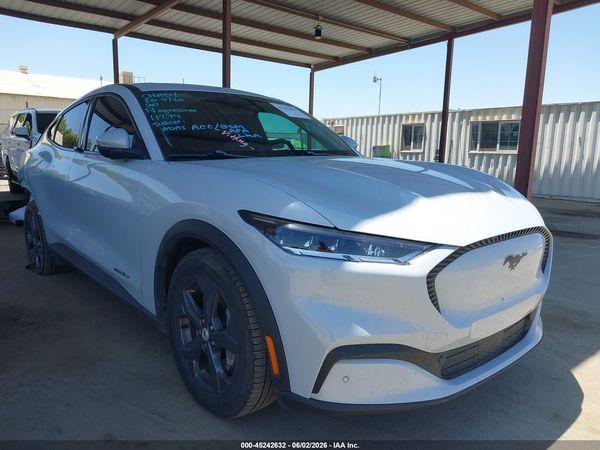 2022 FORD MUSTANG MACH-E SELECT