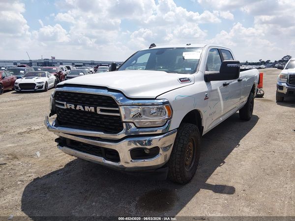2024 RAM 3500 BIG HORN  4X4 8' BOX