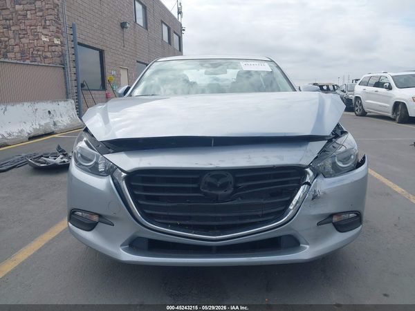 2018 MAZDA MAZDA3 TOURING