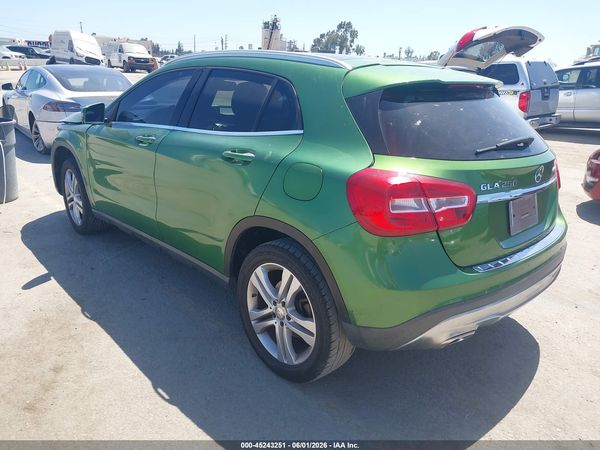 2017 MERCEDES-BENZ GLA 250 4MATIC
