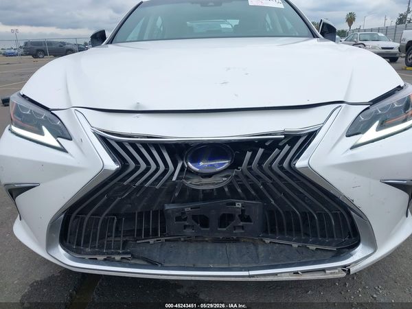 2021 LEXUS ES 300H LUXURY