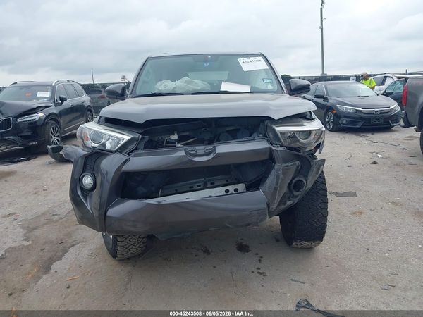 2019 TOYOTA 4RUNNER SR5