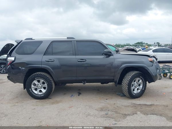 2019 TOYOTA 4RUNNER SR5