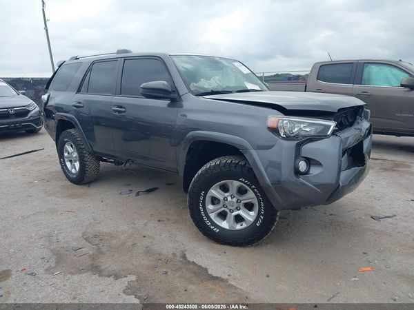 2019 TOYOTA 4RUNNER SR5