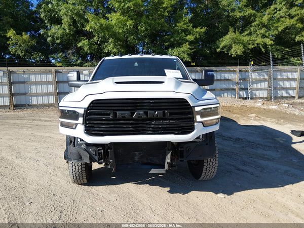 2024 RAM 3500 LARAMIE  4X4 8' BOX