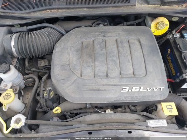 2017 DODGE GRAND CARAVAN SXT — I10