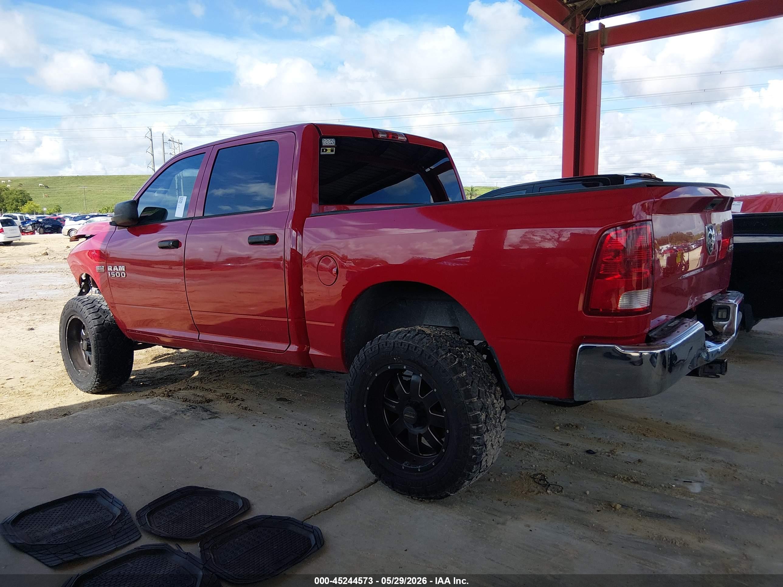 2017 RAM 1500 ST