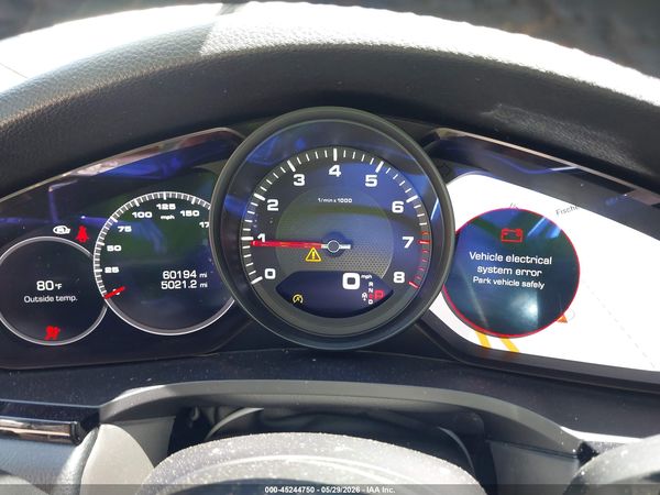 2020 PORSCHE CAYENNE