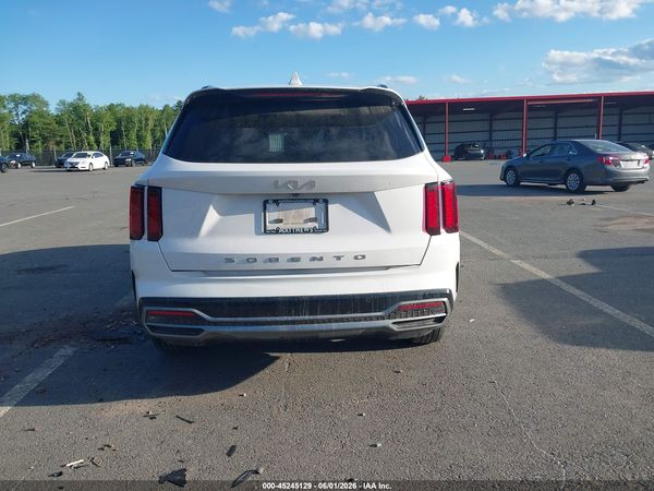 2022 KIA SORENTO S