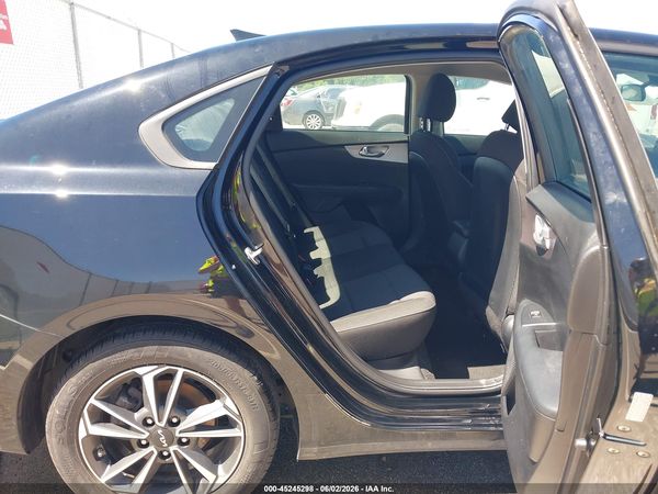 2024 KIA FORTE LXS
