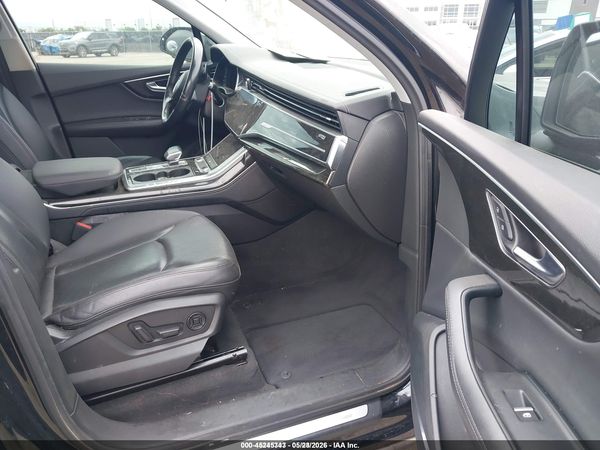 2023 AUDI Q7