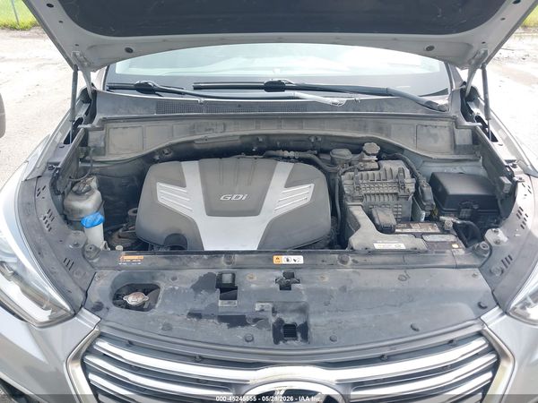 2017 HYUNDAI SANTA FE SE