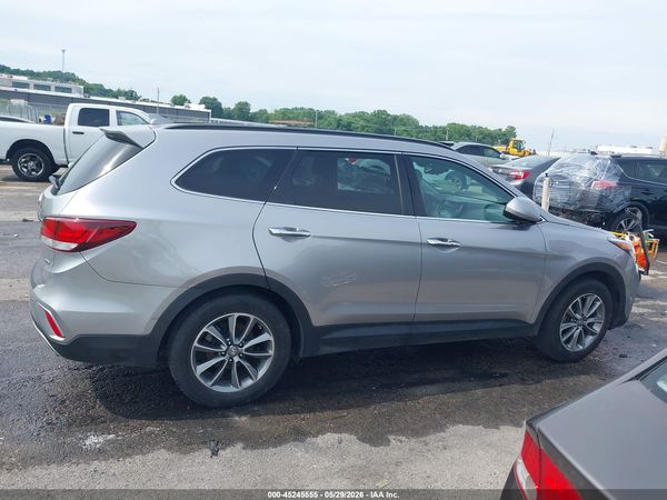 2017 HYUNDAI SANTA FE SE