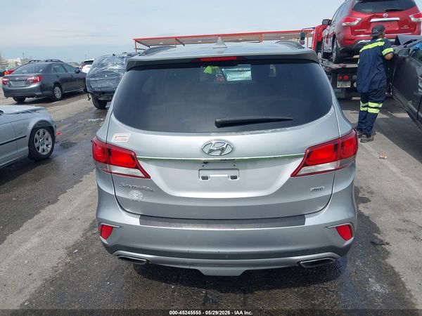 2017 HYUNDAI SANTA FE SE