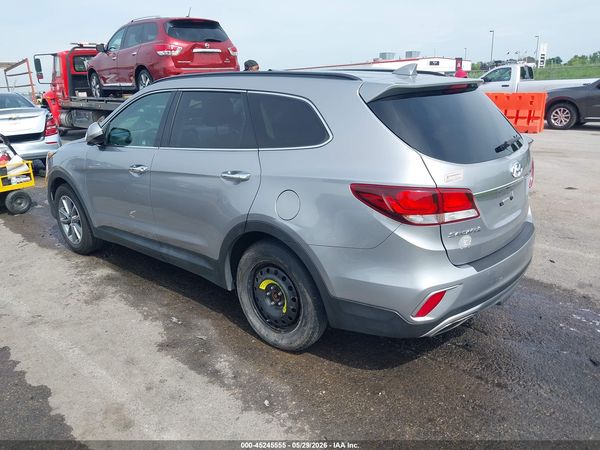 2017 HYUNDAI SANTA FE SE