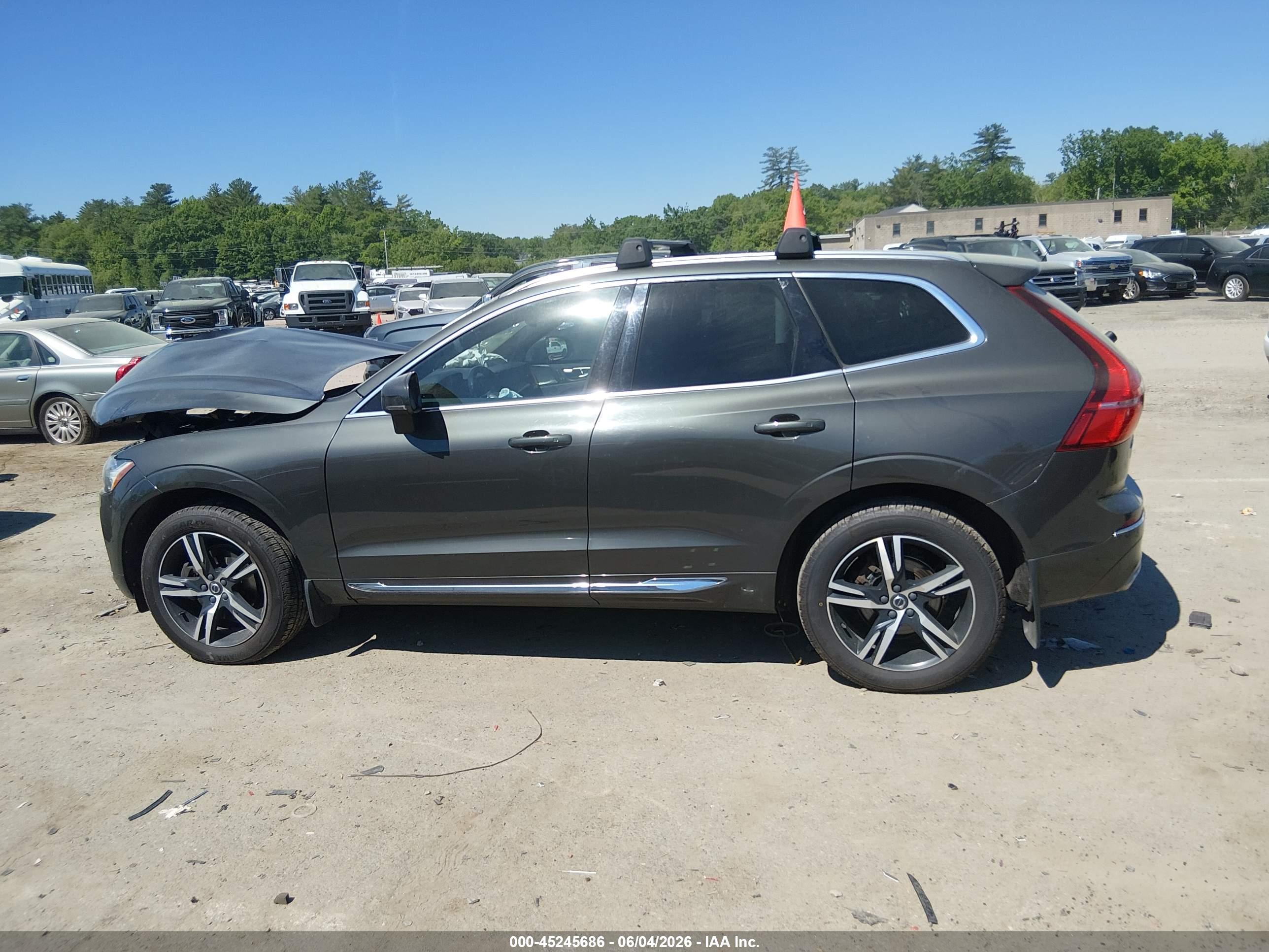2021 VOLVO XC60 T5 INSCRIPTION