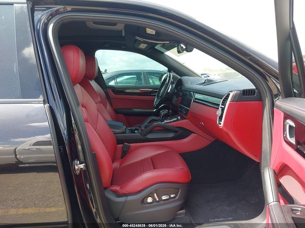 2019 PORSCHE CAYENNE S